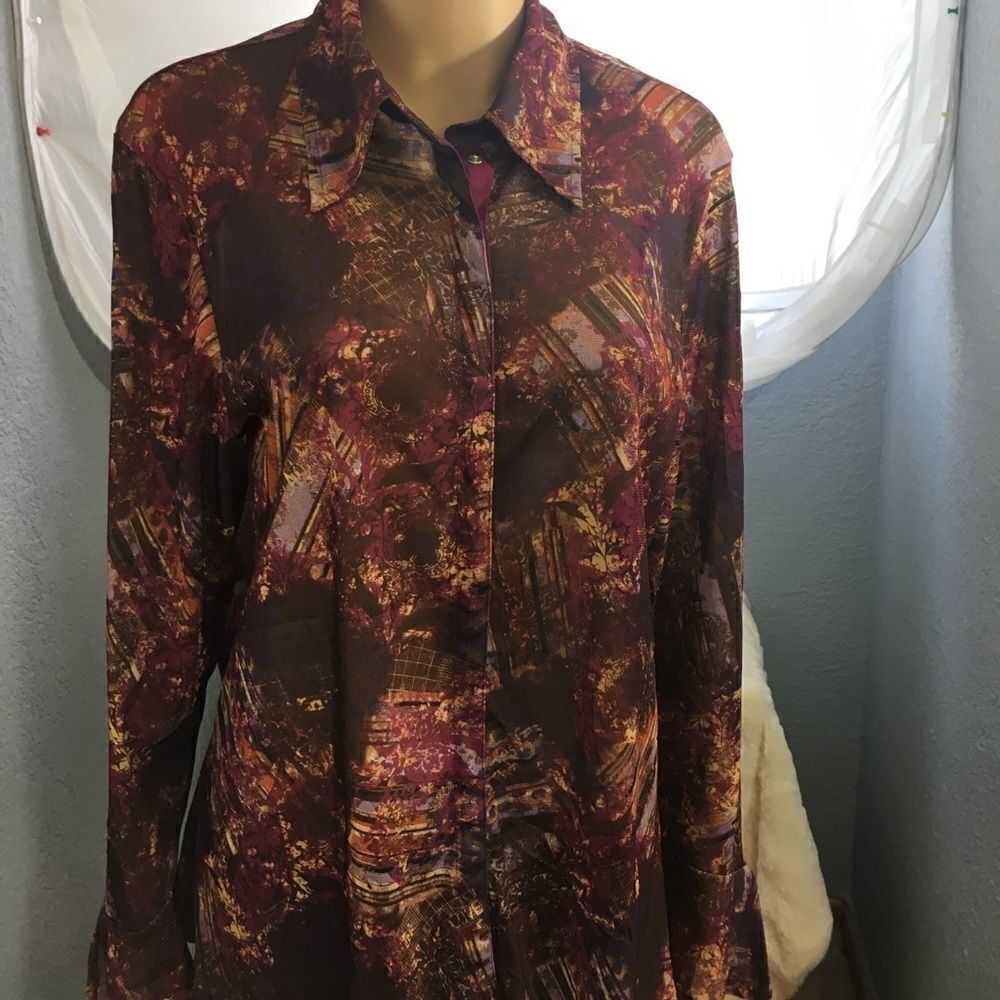 Button Down Shirt 18 W Fancy belled Cuffs